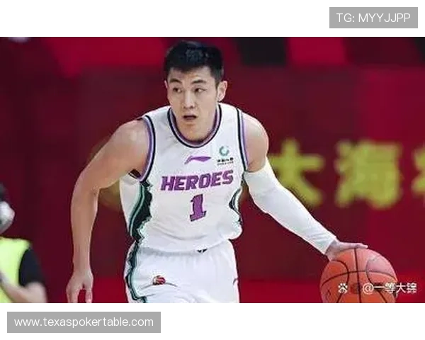 高诗岩防守贡献4抢断，山东后卫进攻状态有待回暖