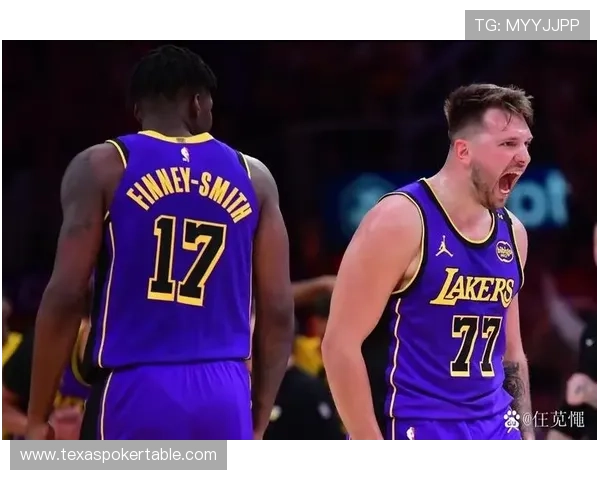 湖人三核轮转战术曝光，詹姆斯-东契奇-里弗斯如何实现48分钟双核驱动